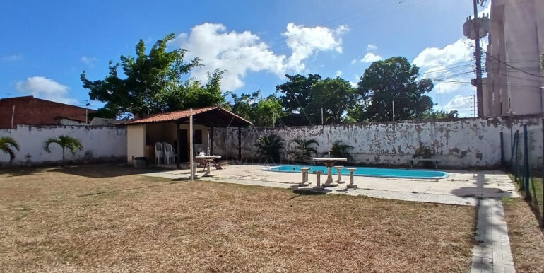 deck-com-churrasqueira