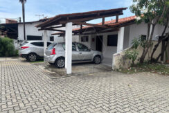 Casa em condomínio com 3 quartos, 530 mil
